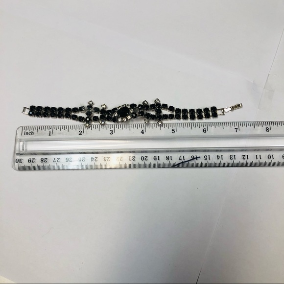 VINTAGE RHINESTONE BRACELET - Picture 9 of 9